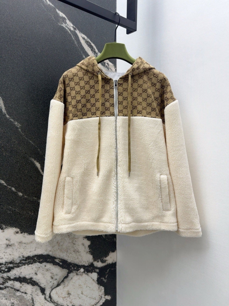 G*u*i coats